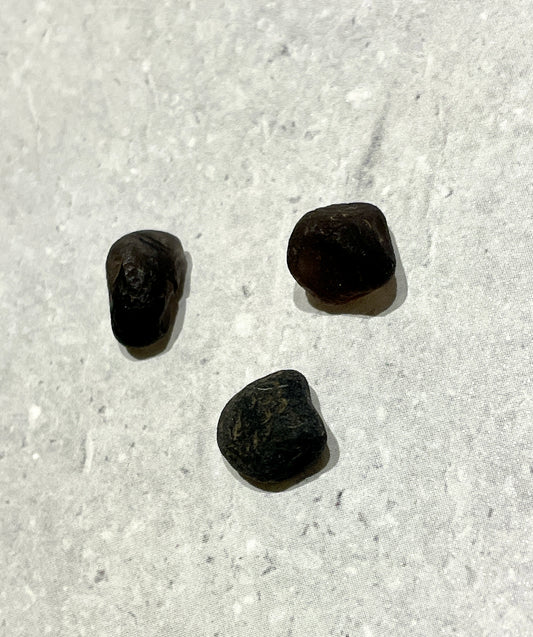 ARIZONA　Saffordite　アリゾナテクタイト（隕石）